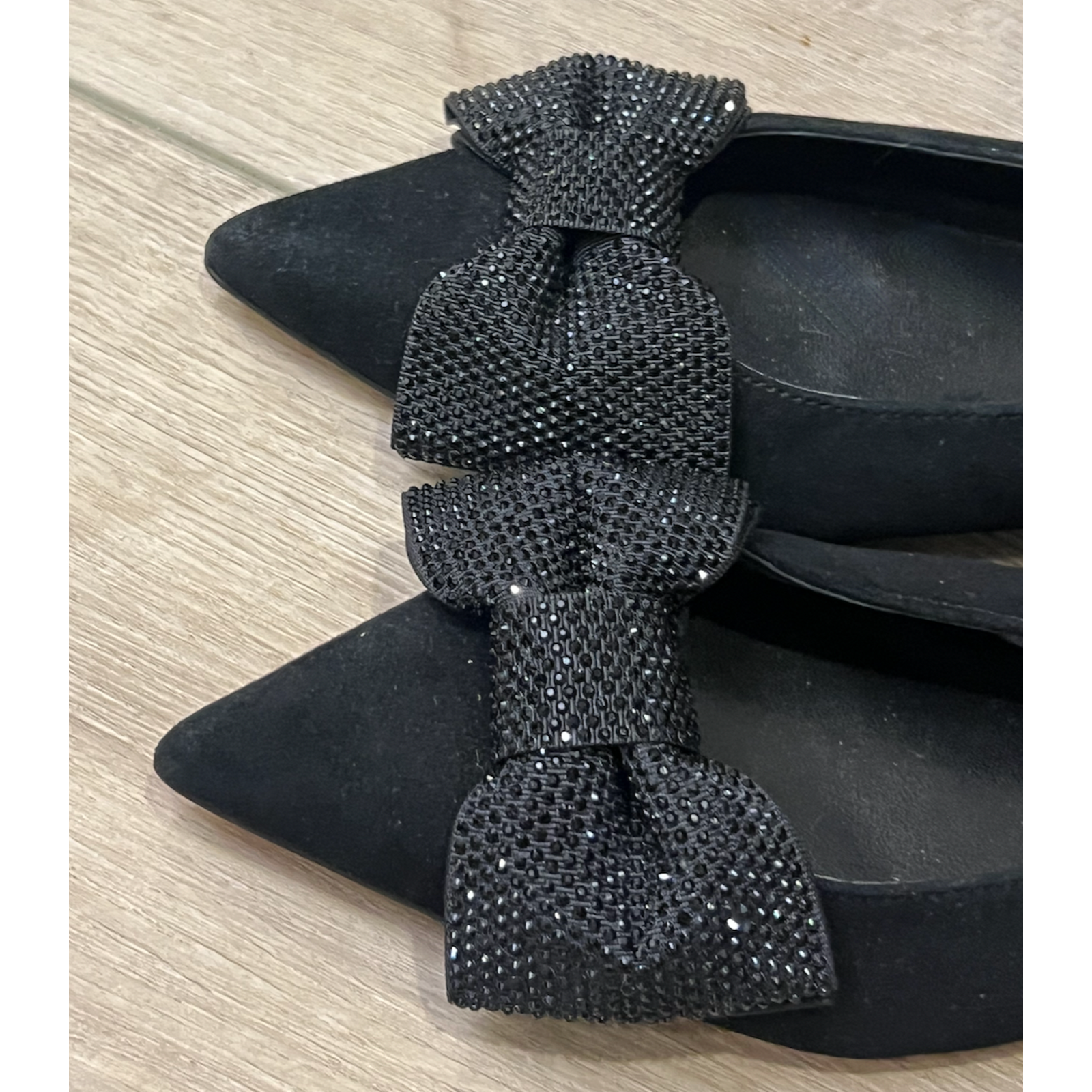 Ann Taylor Black Crystal Rhinestone Bow Pointy Toe Suede Slingback Flats Shoes 9 — image 7 of 7